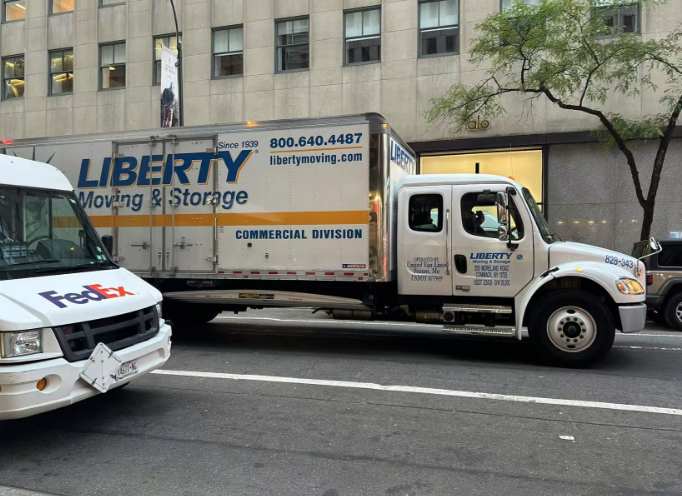 美國卡車派送費用優化技巧：不犧牲時效的省錢方法