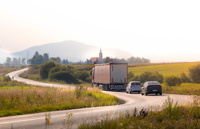 如何規劃發貨，才能既保證時效又控制卡車運費？