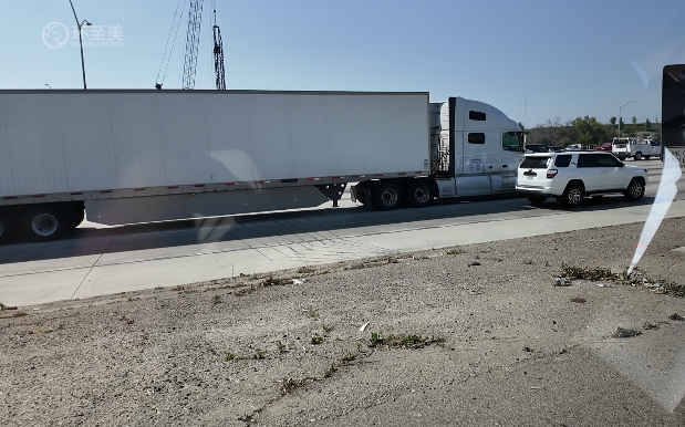 您的大件值得更好服務——美國認證卡車+白手套配送