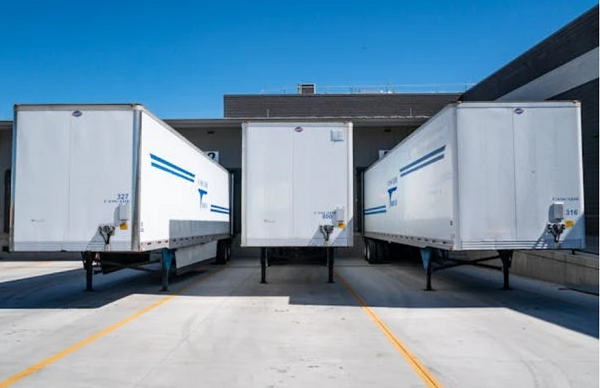 美國尾程能送貨上門還是只能放門口？